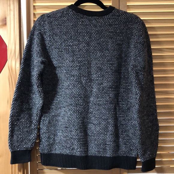 XS Gap Grey knit sweater - Picture 2 of 3